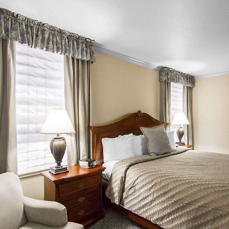 Liberty Hotel, Ascend Hotel Collection كيلبورن المظهر الخارجي الصورة