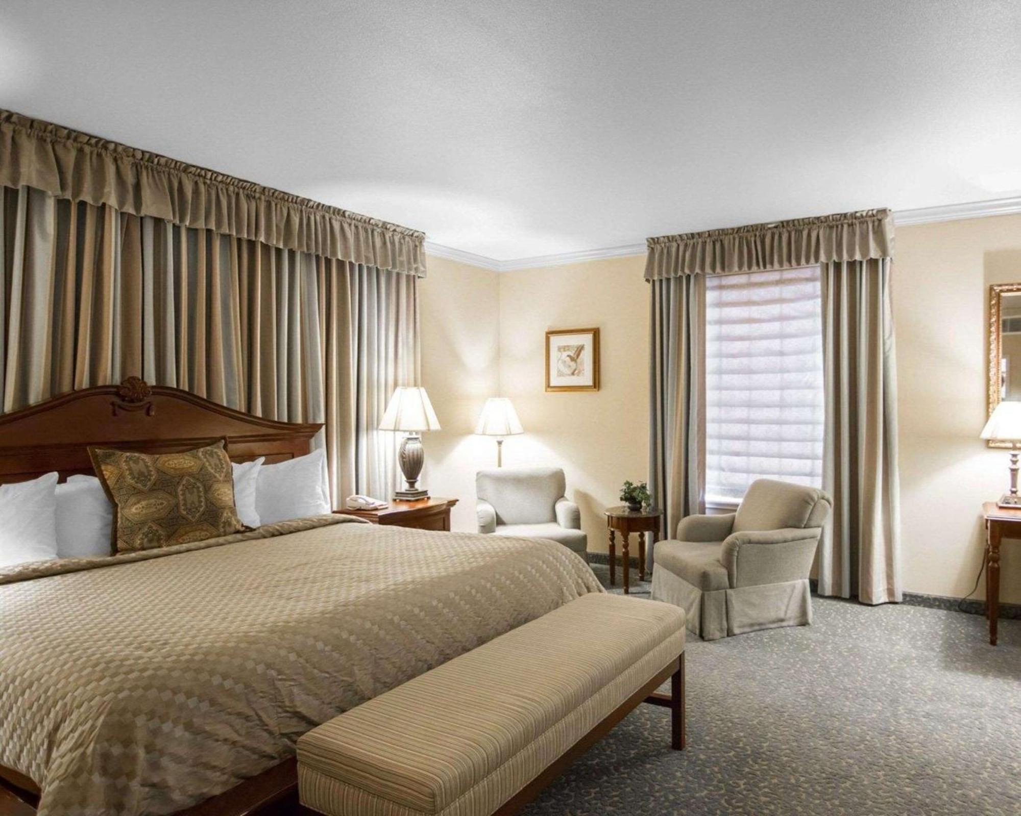 Liberty Hotel, Ascend Hotel Collection كيلبورن المظهر الخارجي الصورة
