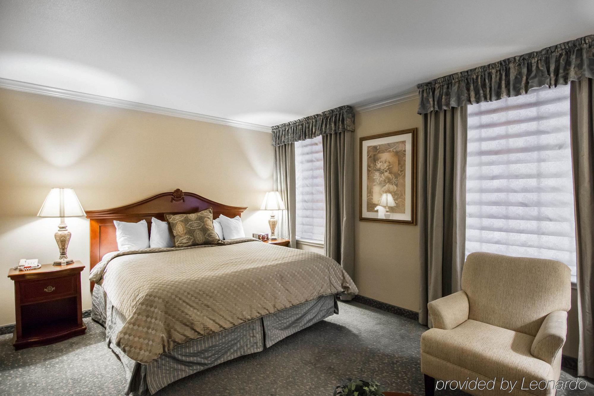 Liberty Hotel, Ascend Hotel Collection كيلبورن المظهر الخارجي الصورة
